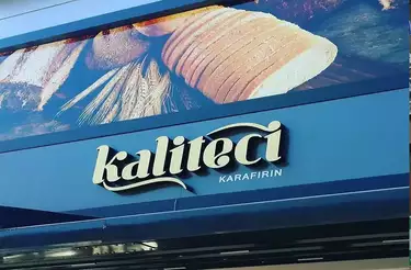 İstanbul Tabela Örnekleri