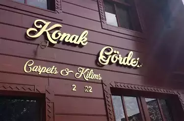 İstanbul Tabela Örnekleri